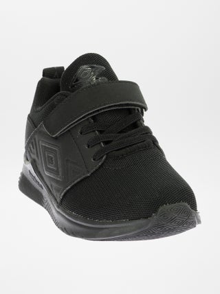 Ténis lisos 'Umbro'