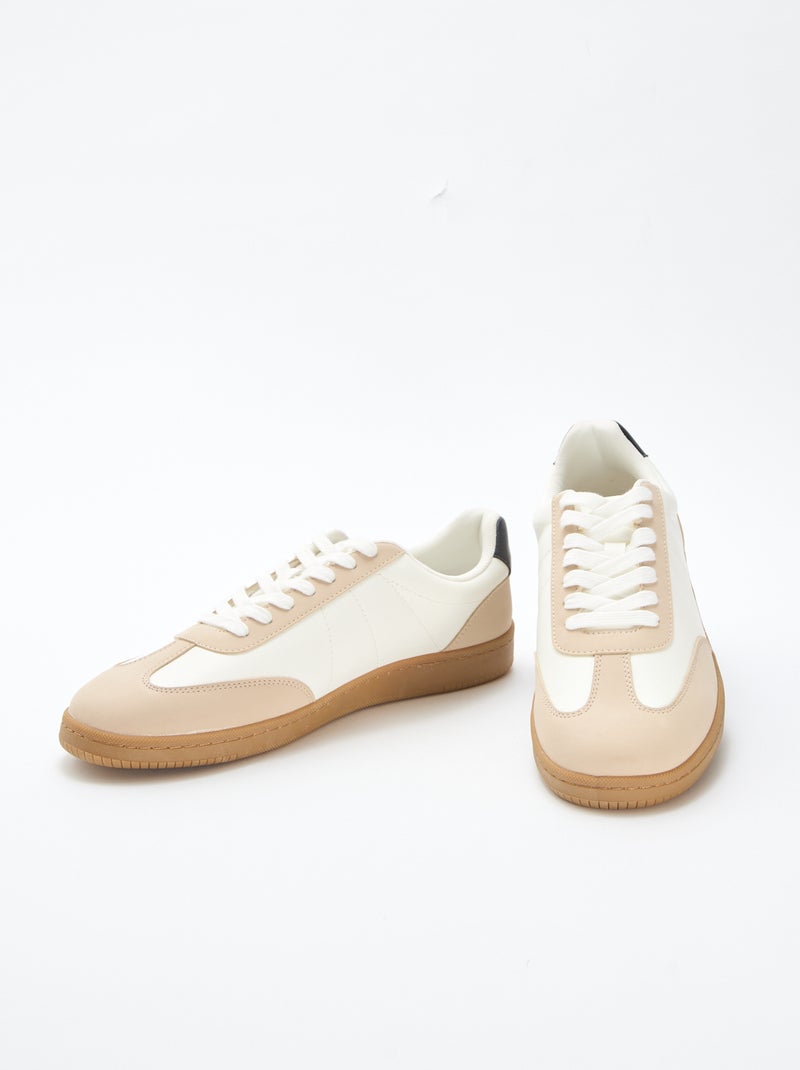 Ténis rasos bicolores com atacadores Branco - Kiabi