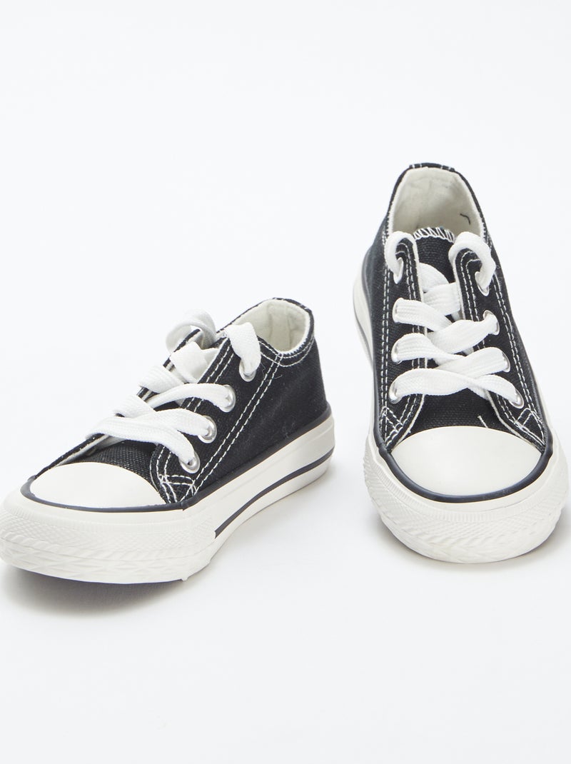 Ténis rasos com atacadores Preto - Kiabi