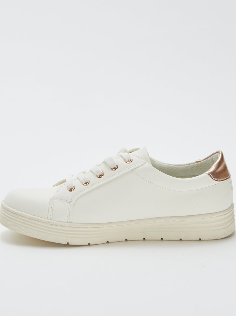 Ténis rasos com estampados 'flores' e 'borboletas' BRANCO - Kiabi