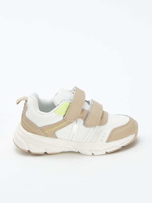 Ténis rasos com pormenores fluorescentes - Kiabi