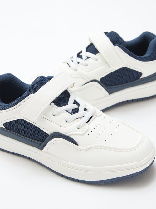 Ténis rasos com velcro contrastante bicolor - Kiabi