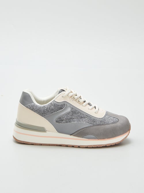 Ténis rasos em feltro e pele sintética - Kiabi