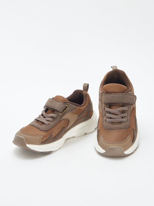 Ténis rasos em tecido e malha - Kiabi