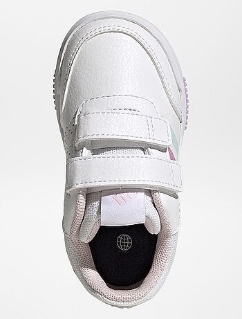 Ténis rasos em tons pastel 'Adidas'