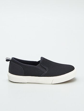 Ténis slip-on em tecido