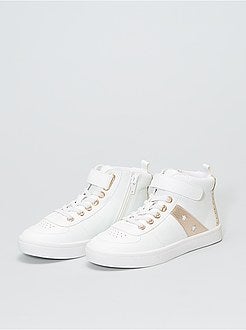 Ténis subidos com aplicações arrendadas - Kiabi