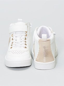 Ténis subidos com aplicações arrendadas - Kiabi