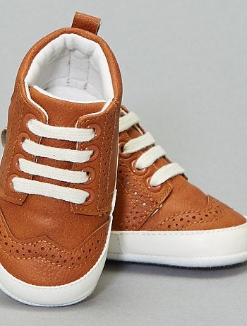 Ténis subidos com atacadores - Kiabi