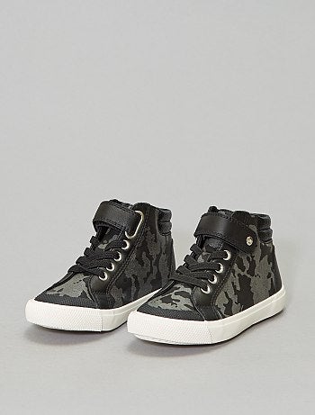 Ténis subidos em pele sintética - Kiabi