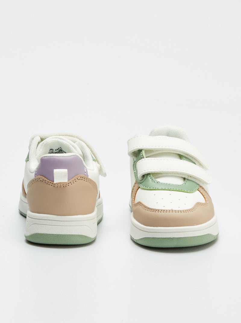 Ténis tricolores com tira de velcro BRANCO - Kiabi