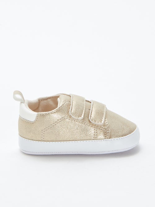 Ténis tricolores com tiras de velcro - Kiabi