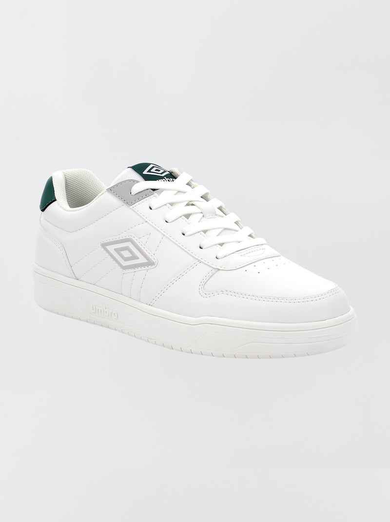 Ténis 'Umbro' com detalhes contrastantes BRANCO - Kiabi