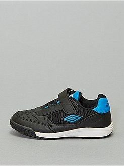 Ténis 'Umbro' em pele sintética - Kiabi