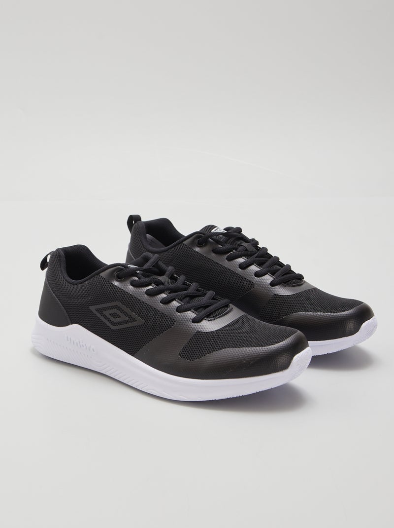 Ténis 'Umbro' 'Owen' Preto - Kiabi