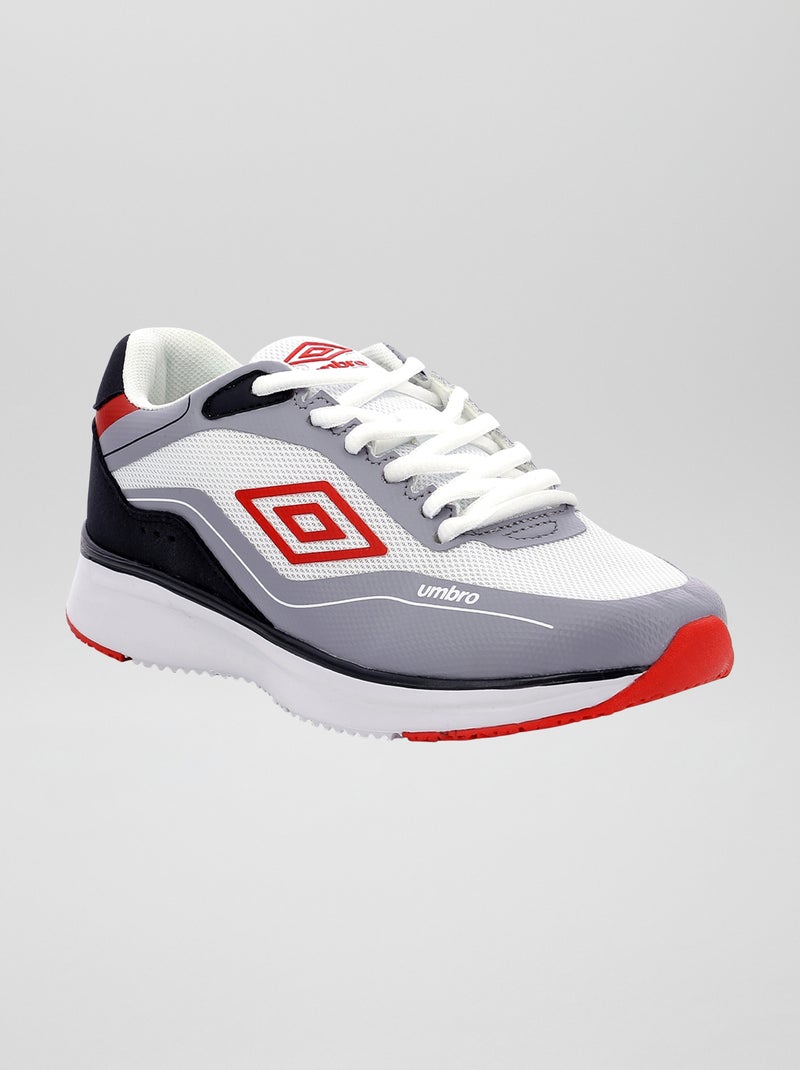 Ténis 'Umbro' para correr tricolores Cinza - Kiabi