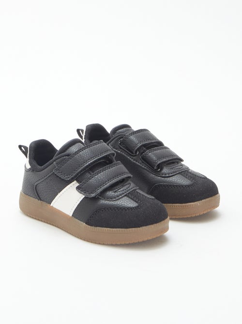 Ténis vintage com tira de velcro - Kiabi