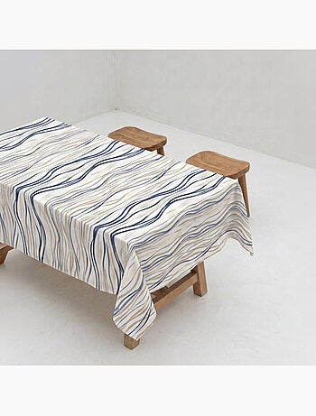 Toalha de mesa antinódoas com estampado mediterrânico de riscas assimétricas - Gamusi.