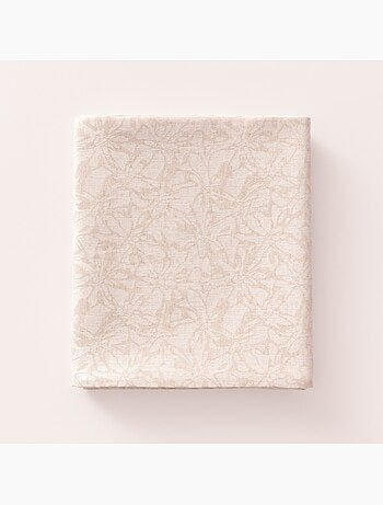 Toalha de mesa antinódoas com tecido texturizado floral - Gamusi.