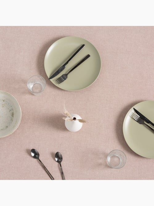 Toalha de mesa antinódoas de algodão, lisa e mesclada, com caimento natural - Gamusi. - Kiabi Toalha de mesa antinódoas de algodão, lisa e mesclada, com caimento natural - Gamusi. - Kiabi