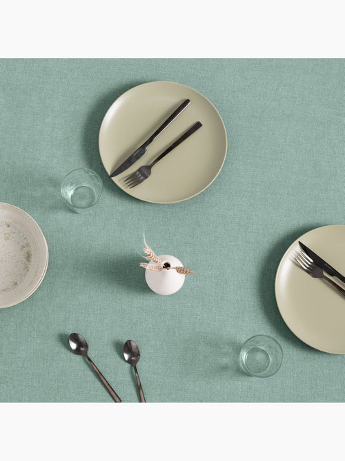 Toalha de mesa antinódoas de algodão, lisa e mesclada, com caimento natural - Gamusi. - Kiabi Toalha de mesa antinódoas de algodão, lisa e mesclada, com caimento natural - Gamusi. - Kiabi