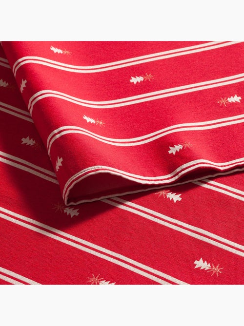 Toalha de mesa de natal às riscas duplas com fio lurex e abetos bordados em relevo - gamusi. - Kiabi Toalha de mesa de natal às riscas duplas com fio lurex e abetos bordados em relevo - gamusi. - Kiabi