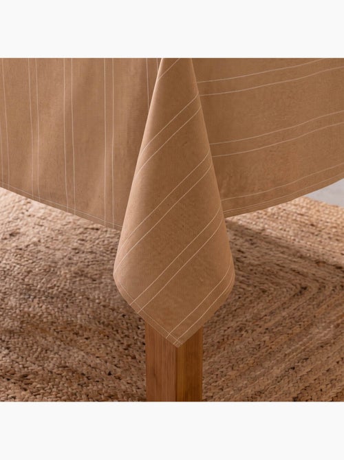 Toalha de mesa de natal com riscas de fio lurex em relevo - gamusi. - Kiabi Toalha de mesa de natal com riscas de fio lurex em relevo - gamusi. - Kiabi