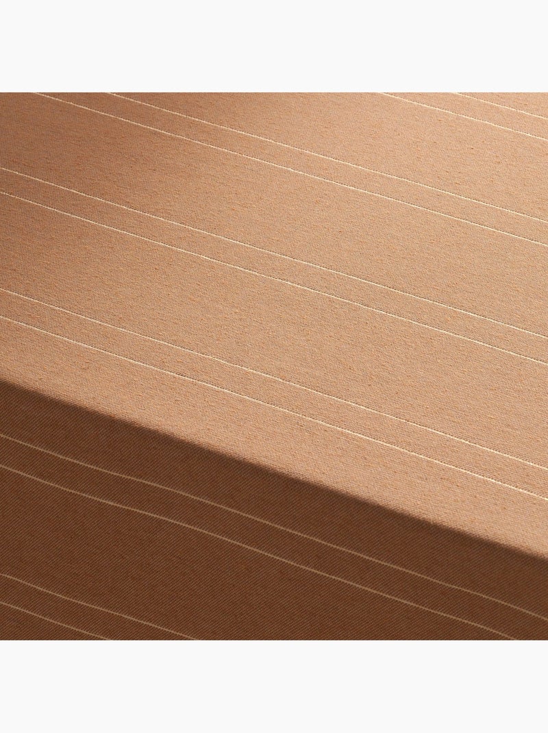 Toalha de mesa de natal com riscas de fio lurex em relevo - gamusi. Ocre - Kiabi