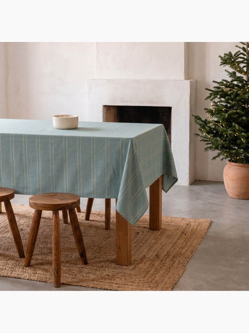 Toalha de mesa de natal com riscas de fio lurex em relevo - gamusi. - Kiabi Toalha de mesa de natal com riscas de fio lurex em relevo - gamusi. - Kiabi