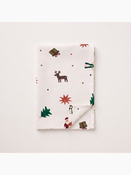 Toalha de mesa de natal impermeável com estampado de pai natal, renas, presentes e abetos - gamusi. - Kiabi Toalha de mesa de natal impermeável com estampado de pai natal, renas, presentes e abetos - gamusi. - Kiabi