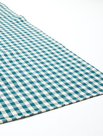 Toalha de mesa estampada aos quadrados