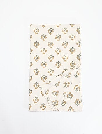 Toalha de mesa estampada com flores