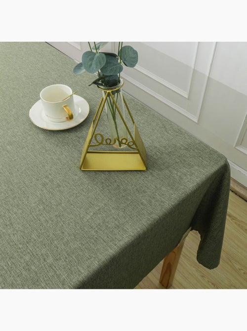 Toalha de mesa retangular, revestida e resistente a manchas - Kiabi Toalha de mesa retangular, revestida e resistente a manchas - Kiabi