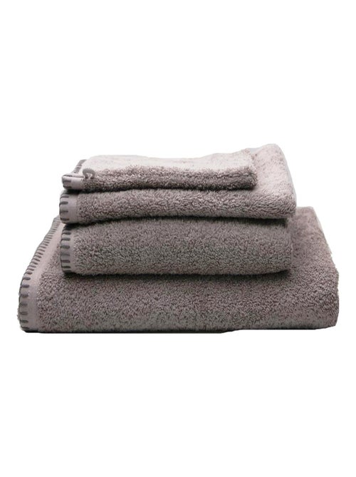 Toalha grand hotel com pesponto preto - Kiabi Toalha grand hotel com pesponto preto - Kiabi