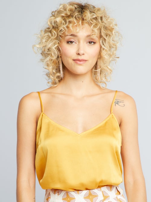 Top acetinado - Kiabi
