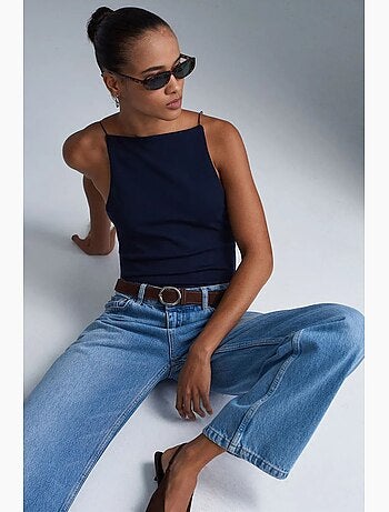 Top ajustado gola halter em jersey dilvin