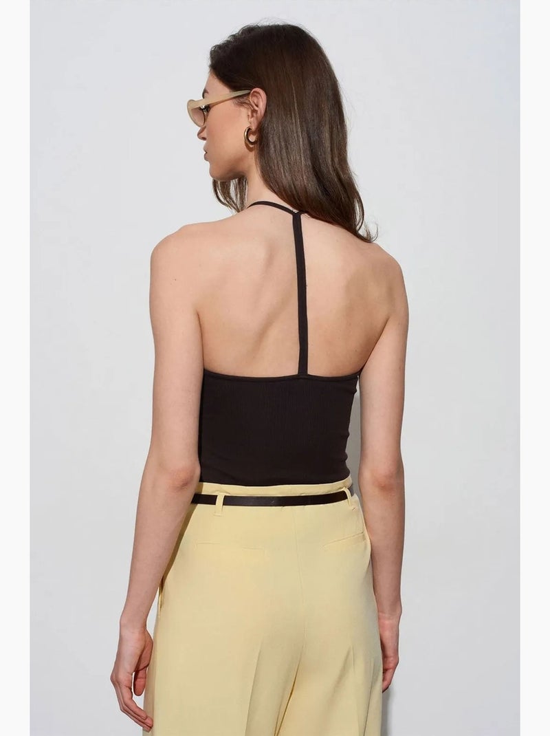 Top ajustado gola halter em jersey dilvin Castanho-escuro - Kiabi