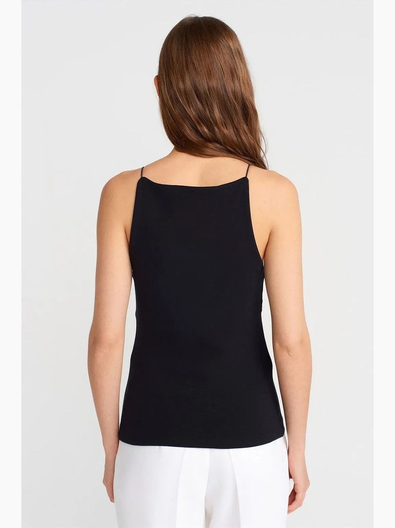 Top ajustado gola halter em jersey dilvin Preto - Kiabi