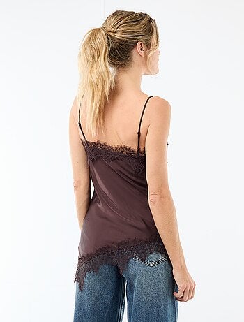 Top assimétrico estilo lenço