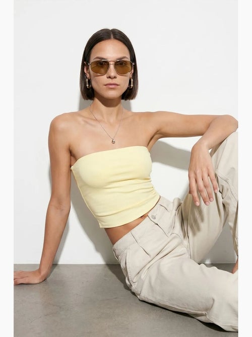 Top bandeau crop sem alças de mulher dilvin - Kiabi Top bandeau crop sem alças de mulher dilvin - Kiabi