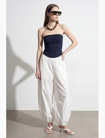 Top bandeau crop sem alças de mulher dilvin