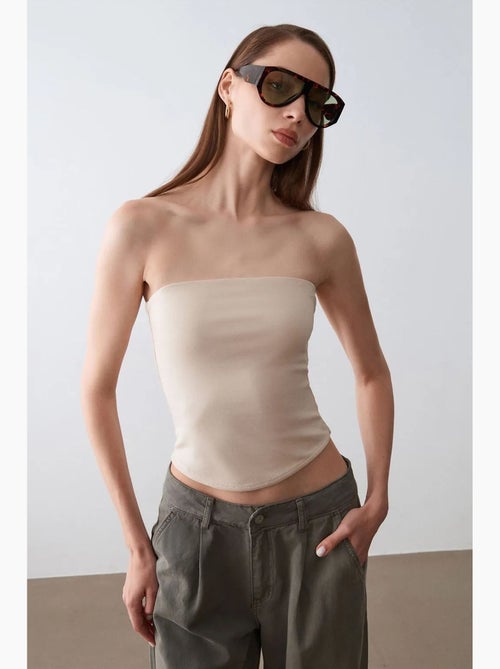 Top bandeau crop sem alças de mulher dilvin - Kiabi Top bandeau crop sem alças de mulher dilvin - Kiabi
