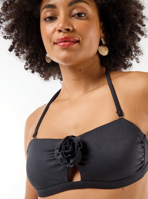 Top bandeau de biquíni com detalhe de flor em relevo - Kiabi