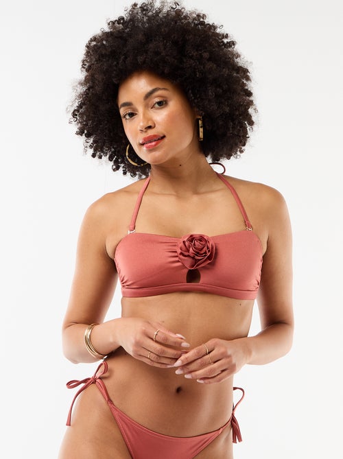 Top bandeau de biquíni com detalhe de flor em relevo - Kiabi