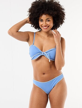 Top bandeau de biquíni com pespontos contrastantes
