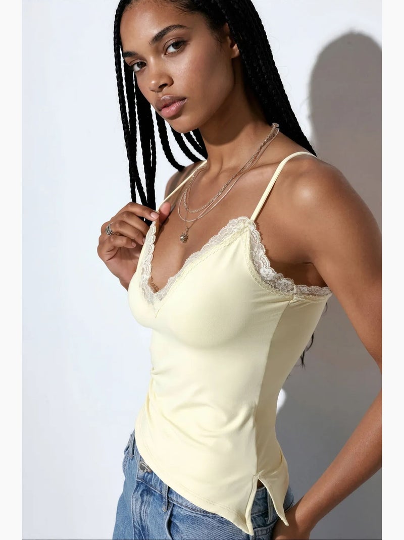 Top cami cropped justo com bordado busem Amarelo-limão - Kiabi