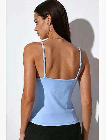 Top cami curto justo com renda busem