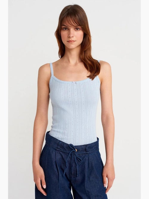 Top cami de algodão canelado slim fit dilvin - Kiabi Top cami de algodão canelado slim fit dilvin - Kiabi