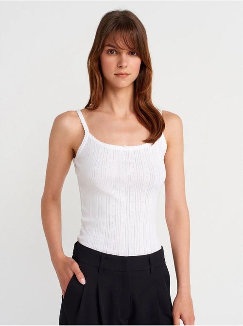 Top cami de algodão canelado slim fit dilvin - Kiabi Top cami de algodão canelado slim fit dilvin - Kiabi