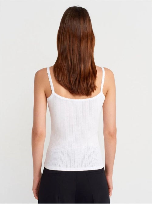 Top cami de algodão canelado slim fit dilvin - Kiabi Top cami de algodão canelado slim fit dilvin - Kiabi
